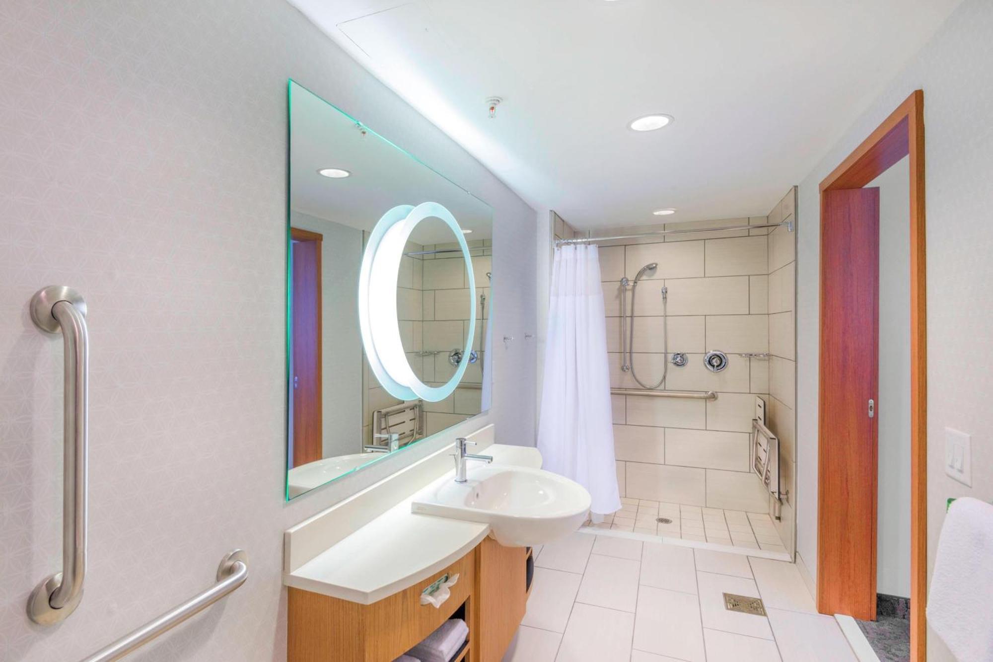 Springhill Suites By Marriott Wilmington Wrightsville Beach Exterior photo
